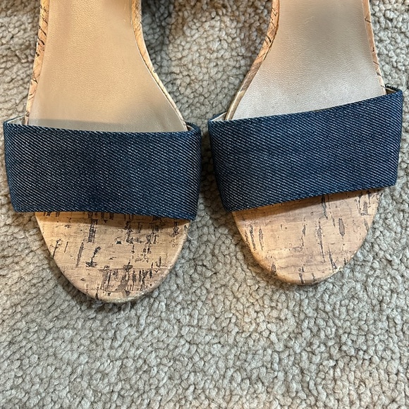 Merona Chunky Heels - Picture 2 of 10